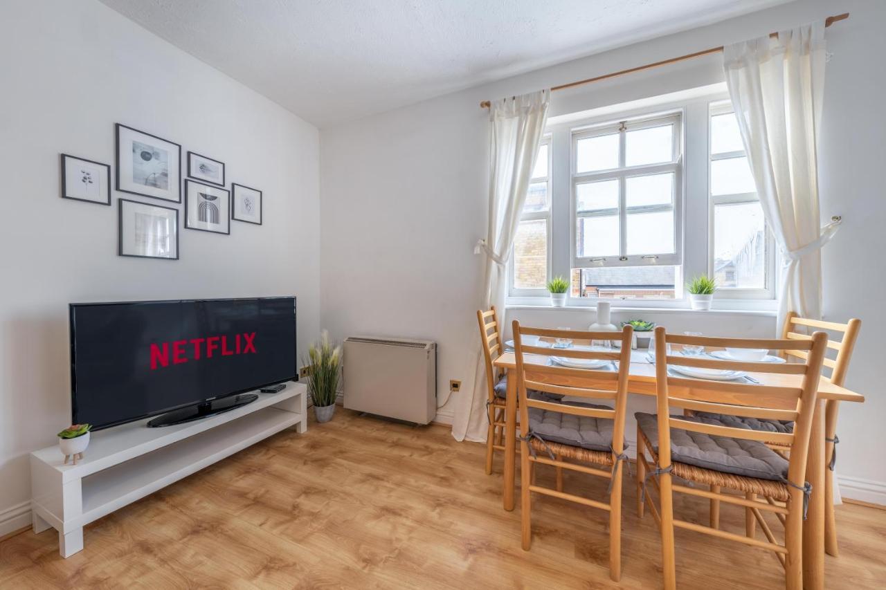 Stansted Airport & Bishops Stortford Town Centre Professional Apartment Luaran gambar
